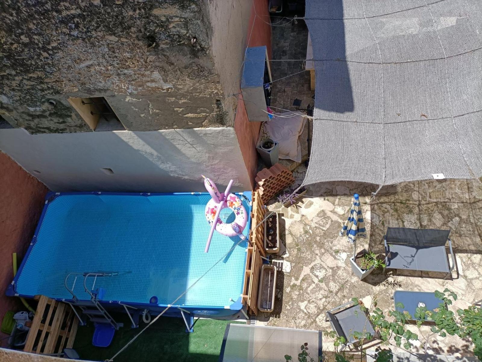 Apartament T2 Duplex "Chez Evelyne" Remoulins Zewnętrze zdjęcie